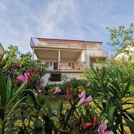 Apartments Kabalin Novi Vinodolski Exterior photo