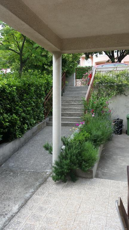 Apartments Kabalin Novi Vinodolski Exterior photo